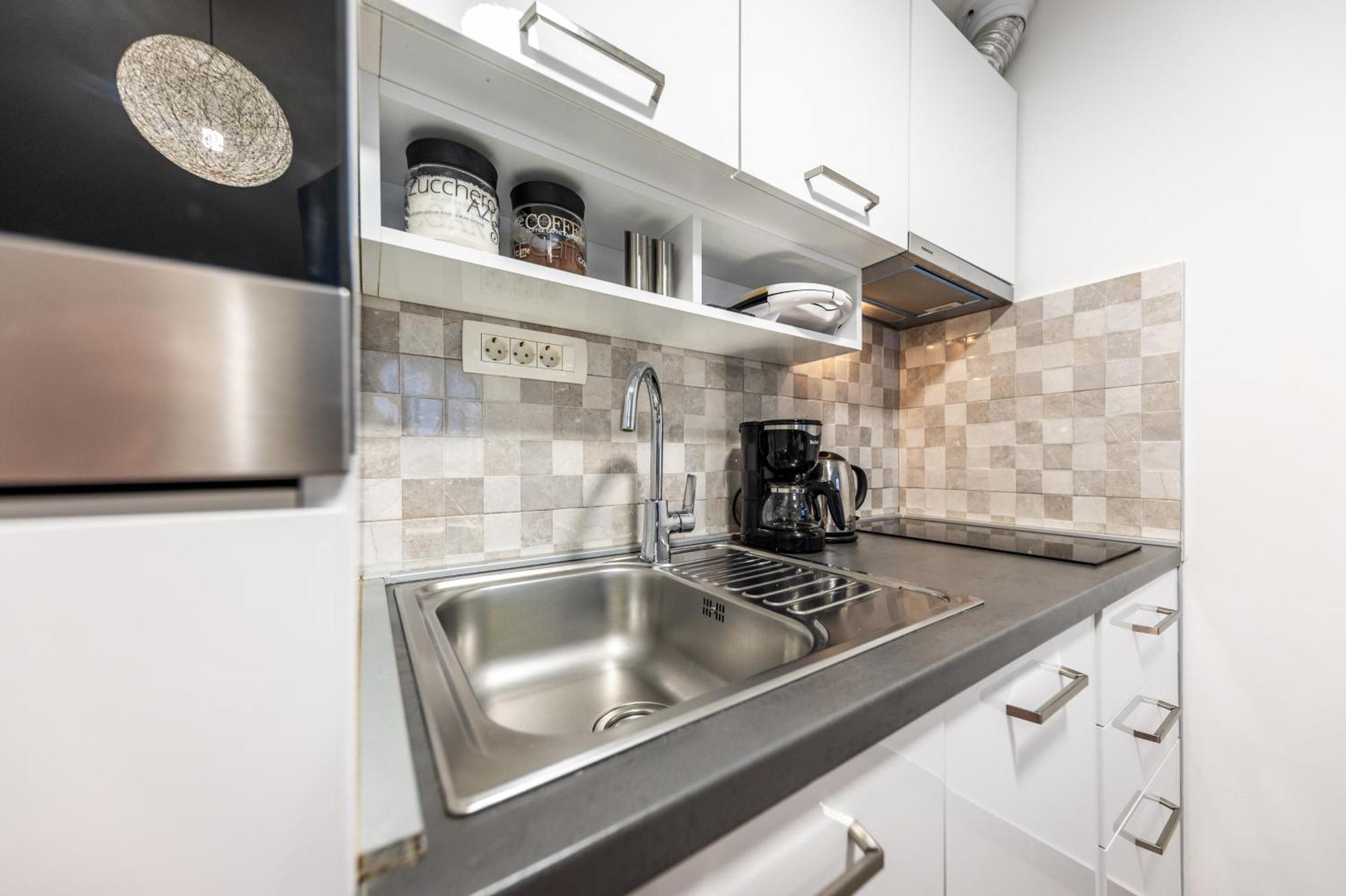 New Modern Nina Apartament
